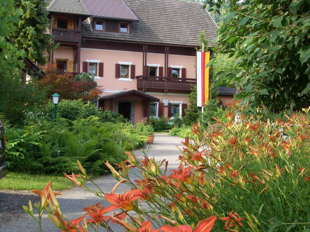 Апартаменты Georgihof Im Park Унтербург-ам-Клопайнер-Зее Экстерьер фото